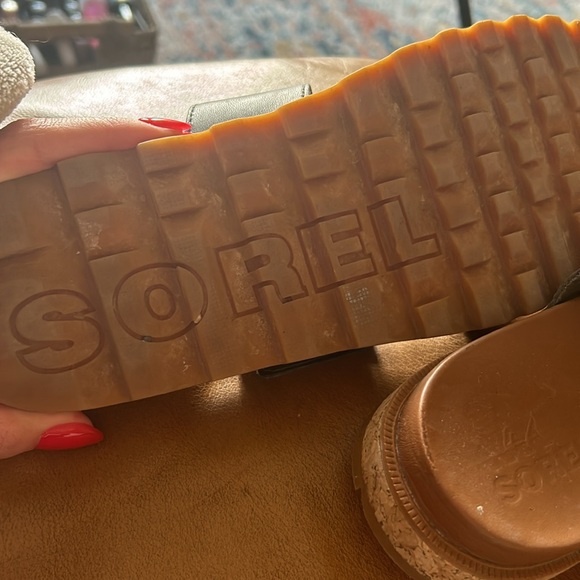Sorel sandals - Picture 3 of 5